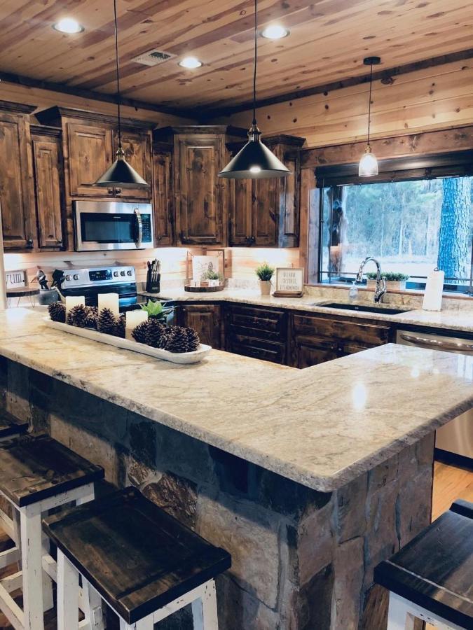 Stone Mountain Lodge 5000Sqft 6 Bed Game Room Pool Table Hot Tub Broken Bow Exterior foto